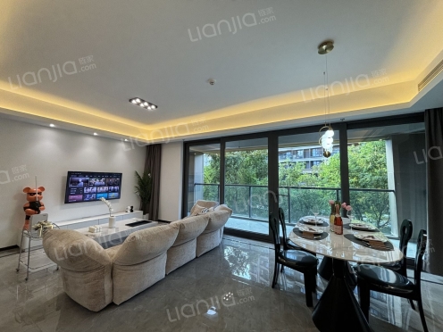 整租·卓越皇后道 4室2厅 南