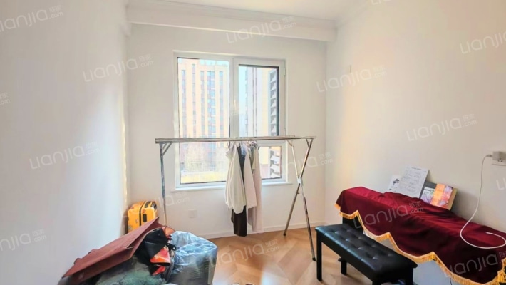 三利中和城二期B区 3室2厅 南 北-卧室C