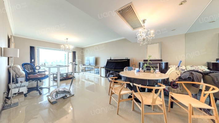 世茂滨江花园二手房实景图