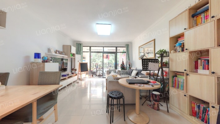 嘉茵苑二手房实景图