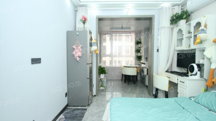 天明城财富广场，一室小公寓精装修-卧室