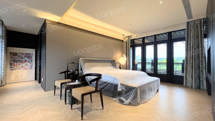 绿城蓝湾小镇·江南里二手房实景图