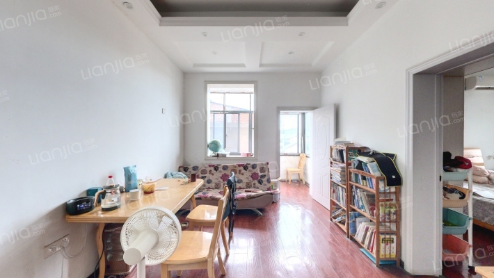 南昌财政局宿舍二手房实景图