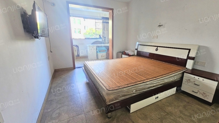 东城雅苑二手房实景图