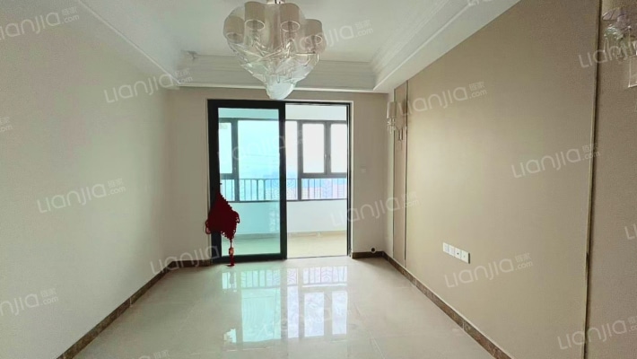 长江誉府二手房实景图