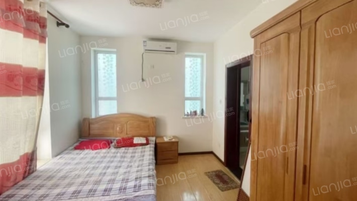 京都颐和城     南北通透   带庭院    交通方便-卧室A