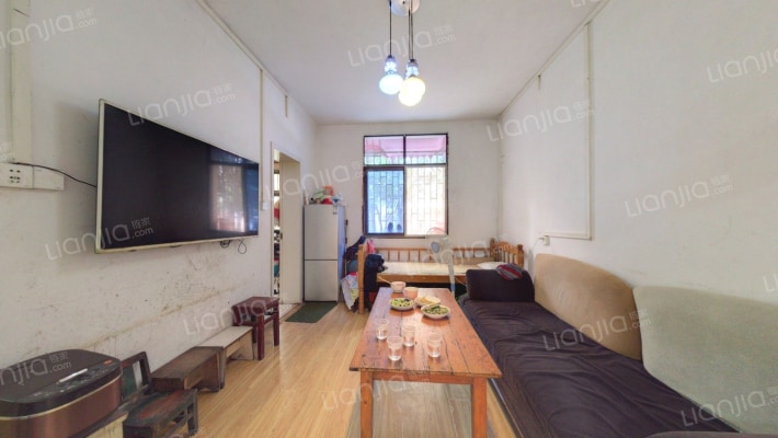 东亭小区二手房实景图