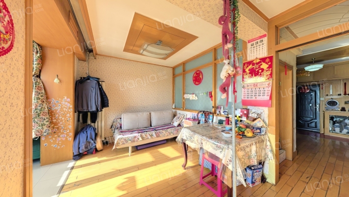 春达街二手房实景图