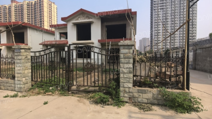 华阳别墅 6室3厅 南 北-入户花园