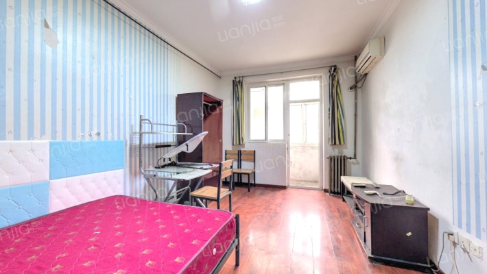 永定门东街西里二手房实景图