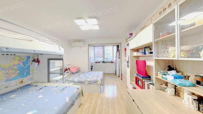 盆儿胡同62号院二手房实景图