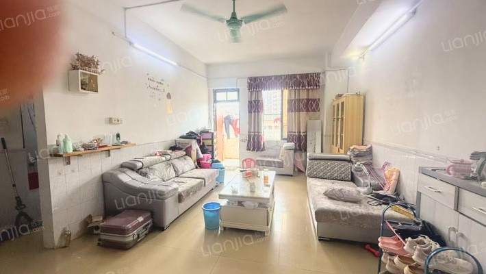 龙苑大厦二手房实景图