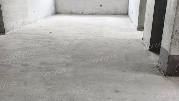 天硕名都四期四季城二手房实景图