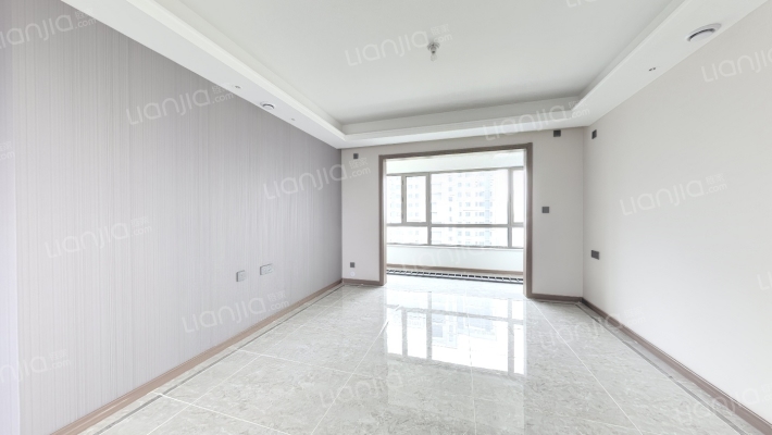 万科·璞悦二手房实景图