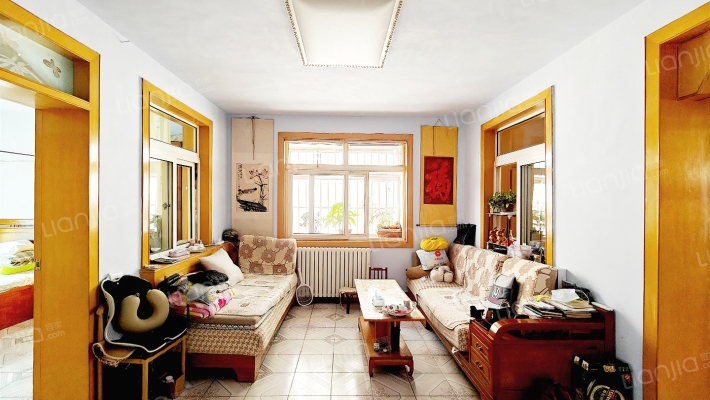 泰山区区委宿舍二手房实景图