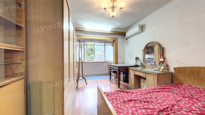 市光一村二手房实景图