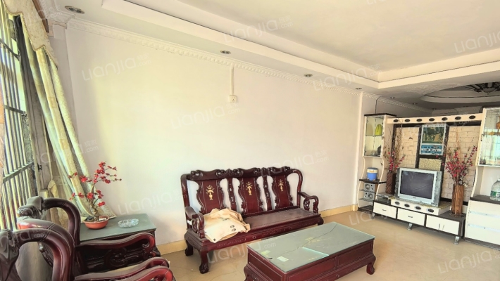 茶山村十八区A区二手房实景图