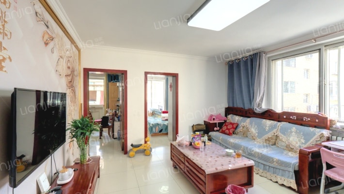 纺织苑B区二手房实景图