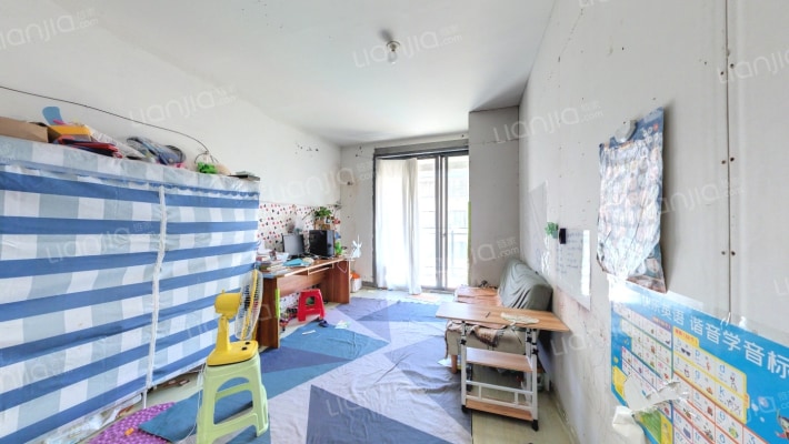 跨湖苑二手房实景图