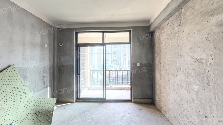 和欣家园二手房实景图