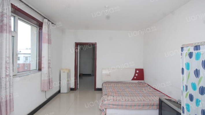 龙凤书香苑1期二手房实景图