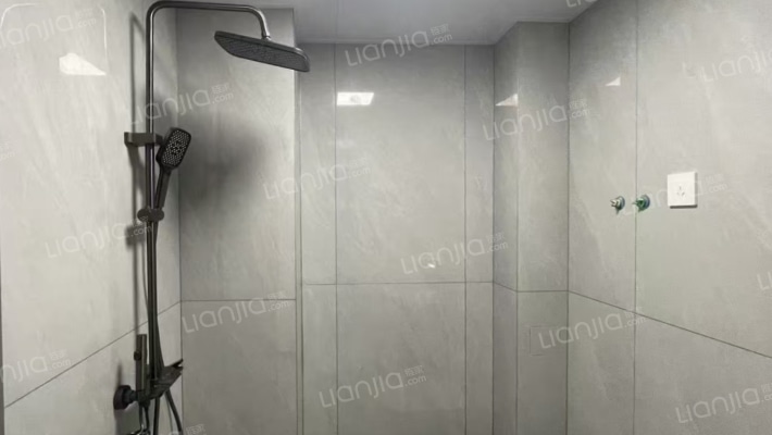 鹏渤公园里 2室2厅 南 北-卫生间B