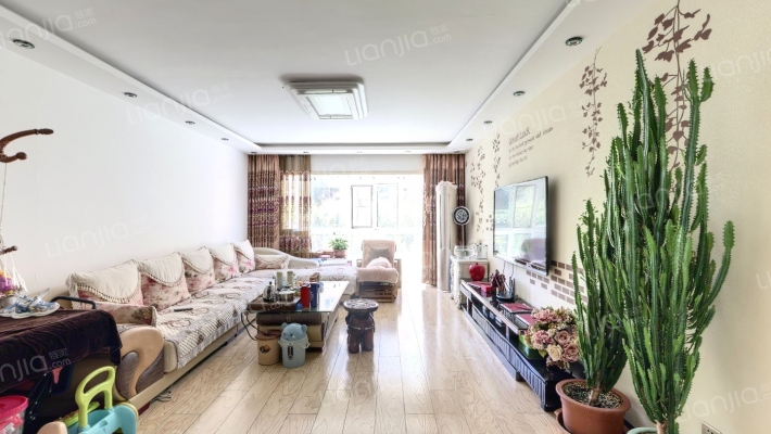 星宇花园二手房实景图