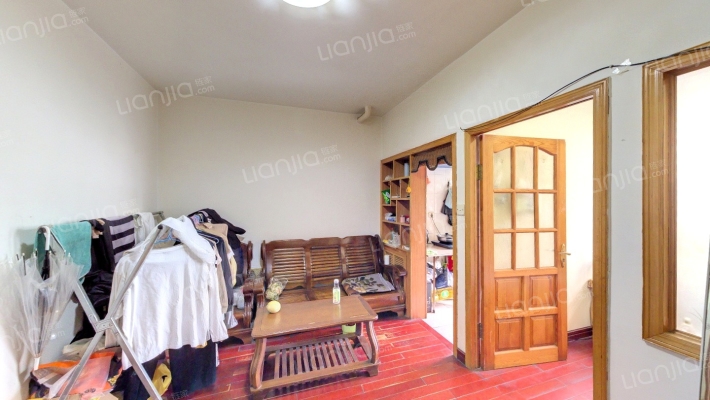 馨龙小区二手房实景图