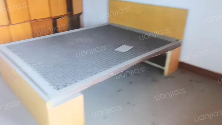 安国寺路18号小区二手房实景图