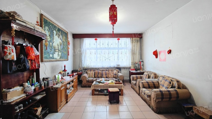 机械局宿舍二手房实景图