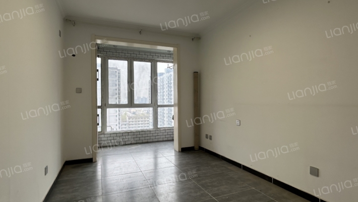 东大街 怡安馨居 93.57平 大两居 精装修 满二-卧室A