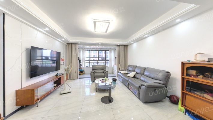 富金新世界二手房实景图