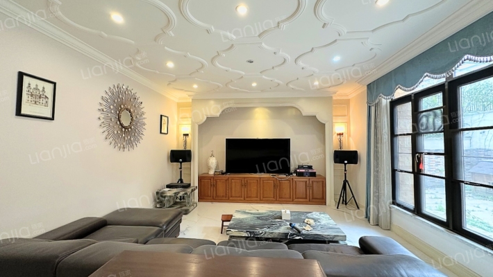 麓湖生态城白玉台二手房实景图