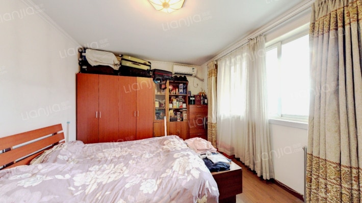 乔建里二手房实景图