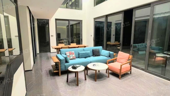 神州半岛宸汐院二手房实景图