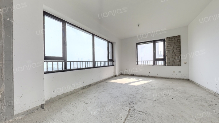 泰禾金尊府二手房实景图