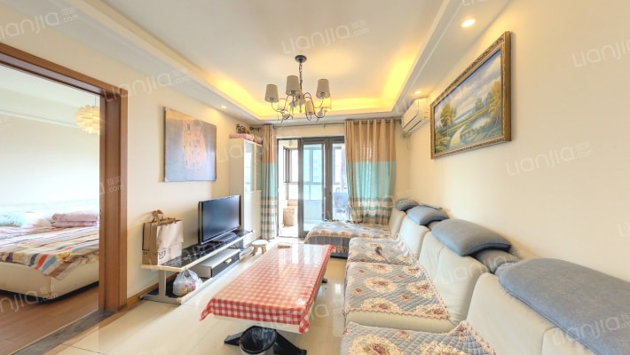 万科城二手房实景图