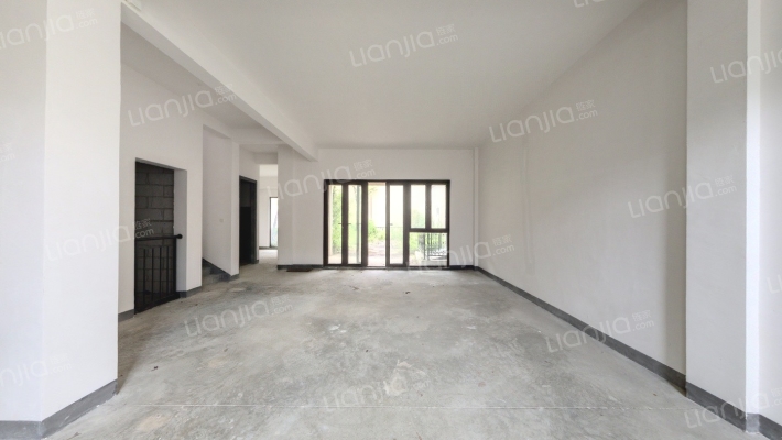 翠湖香山玫瑰苑二手房实景图