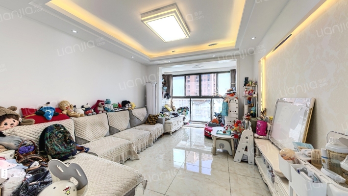 青剑湖花园F区二手房实景图