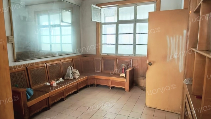 五金家属院二手房实景图