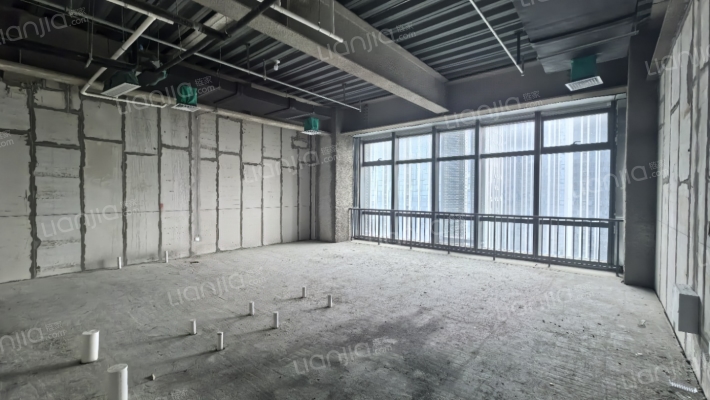 南海中心二手房实景图