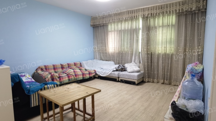 闻得福宿舍二手房实景图