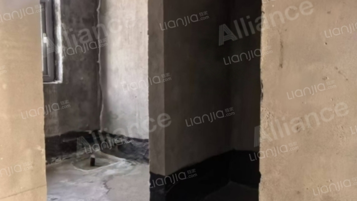 竹语堂 4室3厅 南 北-卫生间B