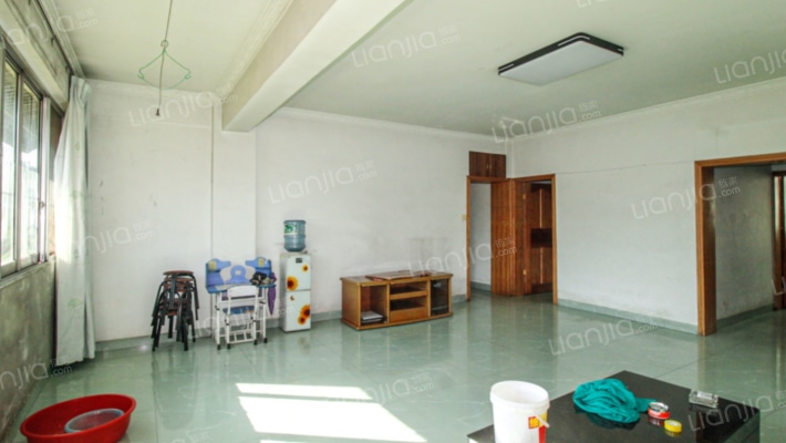 前进镇渡口村弯腰树组57号二手房实景图