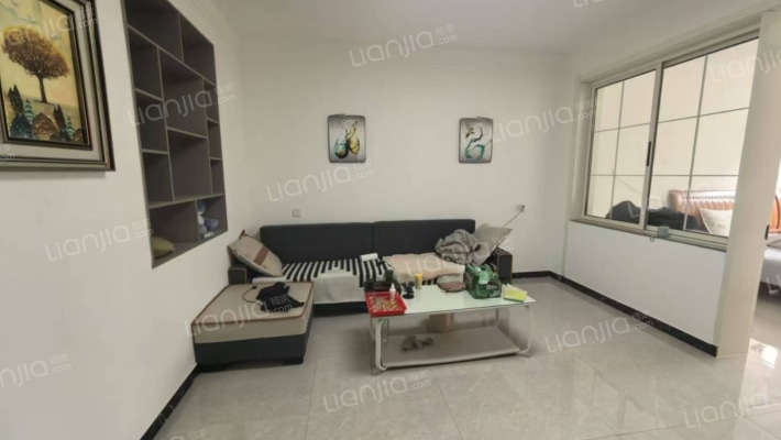 汽运一队家属院二手房实景图