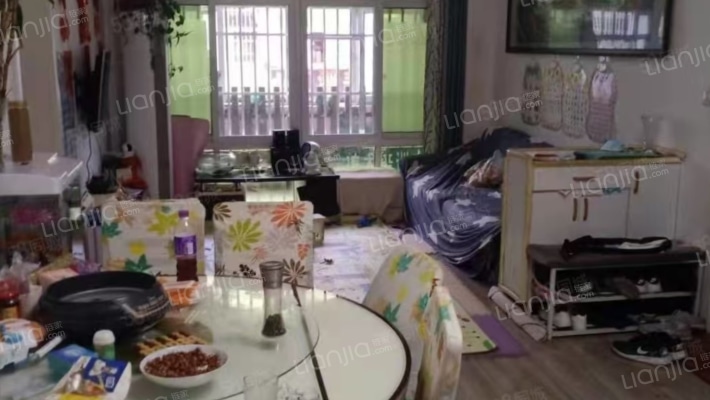 韩世步行街小区二手房实景图