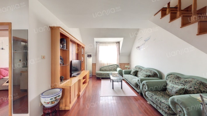 恋日风景二手房实景图