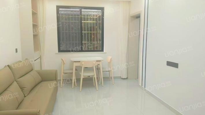 溪西四区望霞邨二手房实景图