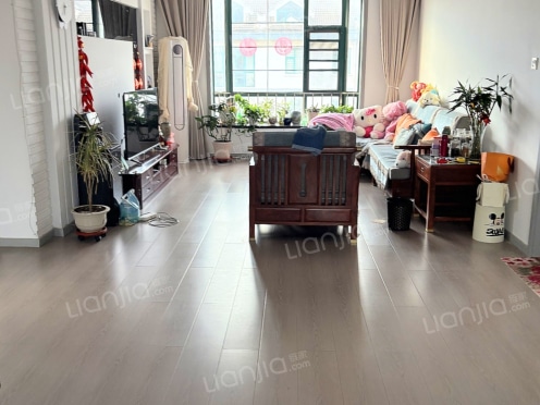 整租·诺贝尔山庄 4室2厅 南