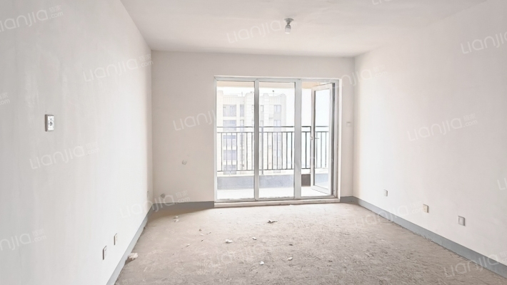 天泰紫金公馆二手房实景图